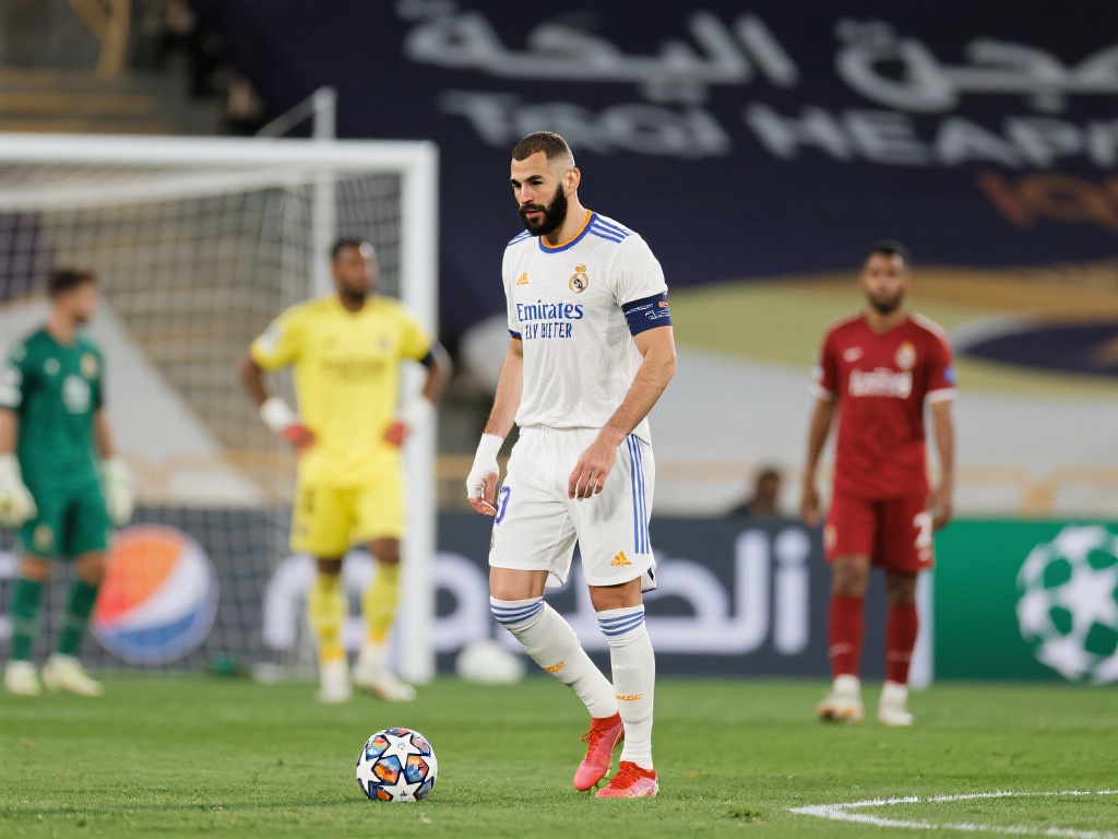 技战术体系限制
沙特联赛虽整体水平提升